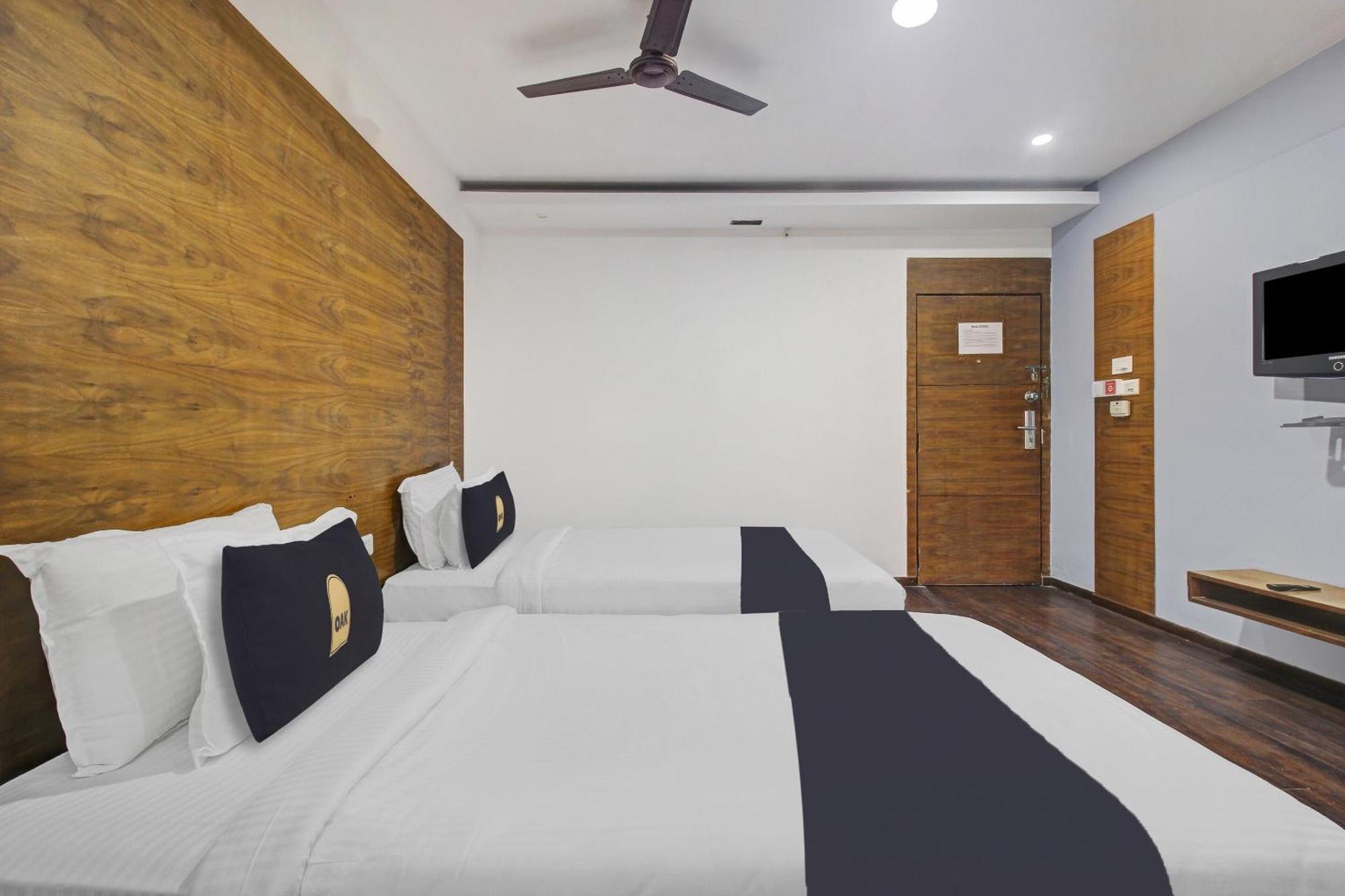 Townhouse Oak The Margi Hotel Near Yosufguda Metro Station Hyderabad Exteriör bild