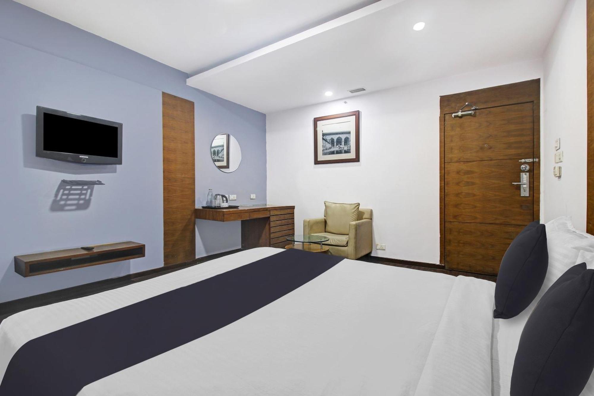 Townhouse Oak The Margi Hotel Near Yosufguda Metro Station Hyderabad Exteriör bild