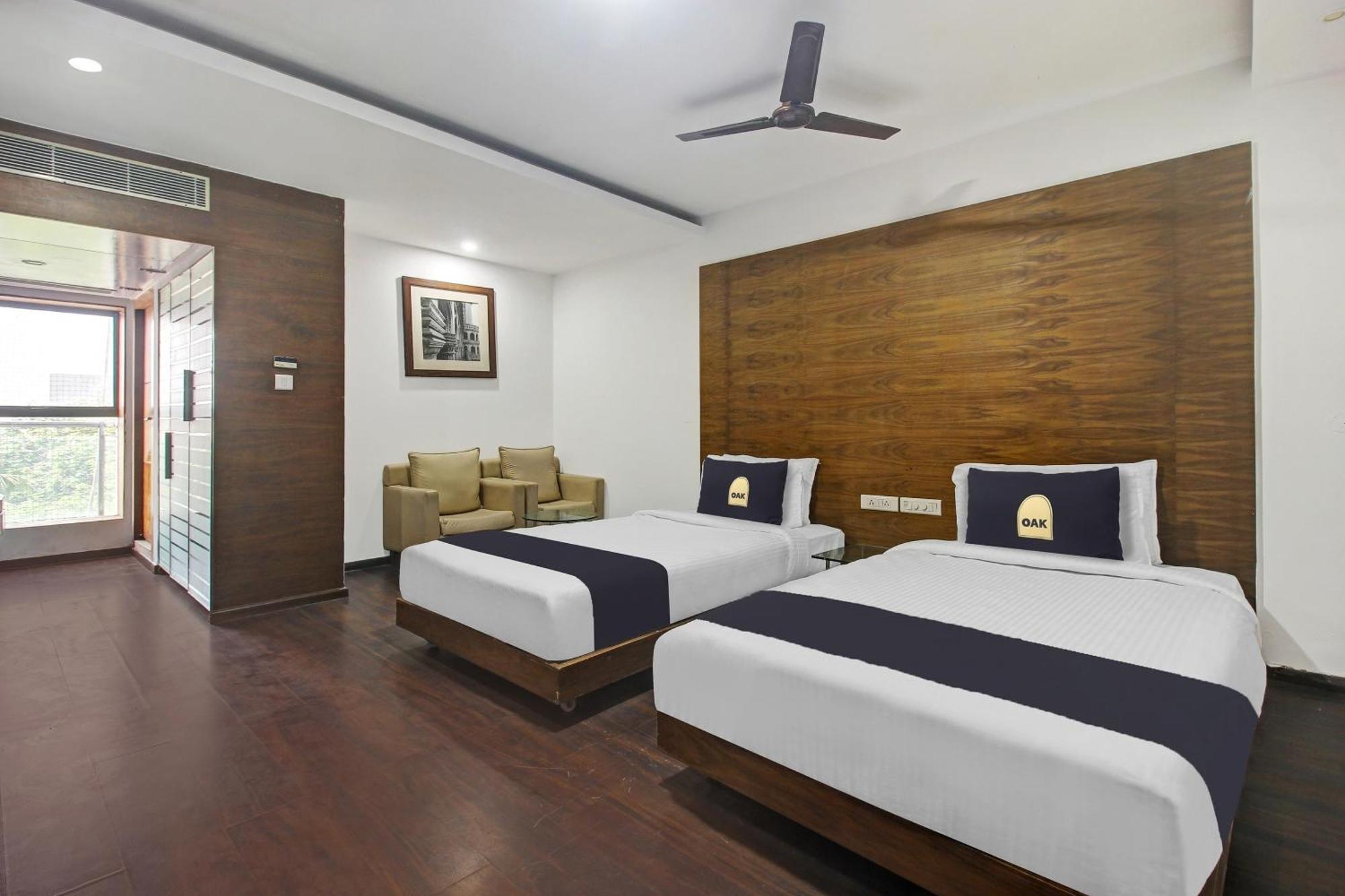 Townhouse Oak The Margi Hotel Near Yosufguda Metro Station Hyderabad Exteriör bild